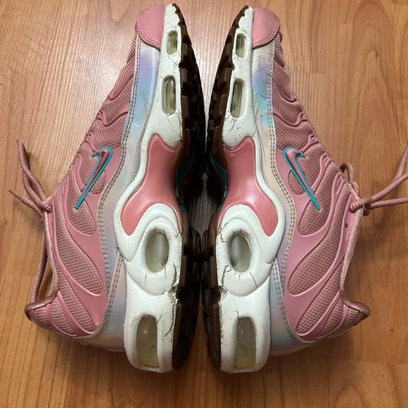 Air max plus red stardust womens sneakers size 9.5 mens/11 womens| 862201-600 - Picture 2 of 7